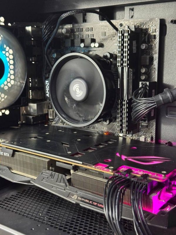 Ryzen 5 3600X | GTX 1080 Ti | 24GB RAM | 256GB SSD | Gaming PC.