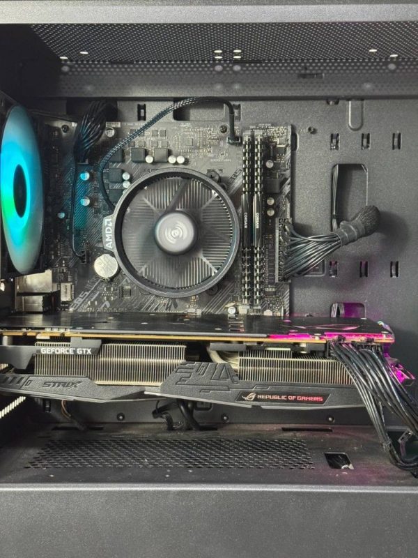 Ryzen 5 3600X | GTX 1080 Ti | 24GB RAM | 256GB SSD | Gaming PC.